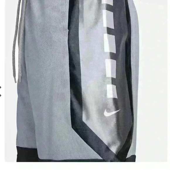 Nike Men's Dri-Fit Elite Basketball Shorts. Size medium - Picture 4 of 10